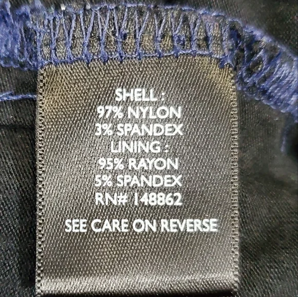 Torrid Lace Off Shoulder Top Womens 4x Purple 3/4 Sleeve Classy ~ Pre-Owned - Picture 11 of 13